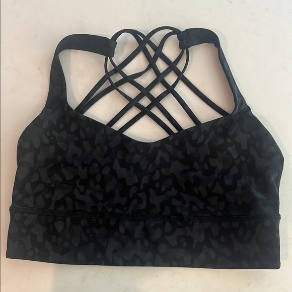 Black Strappy Lululemon Sports Bra - Size 10 - Picture 1 of 4